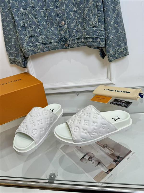 20251128184545388 220